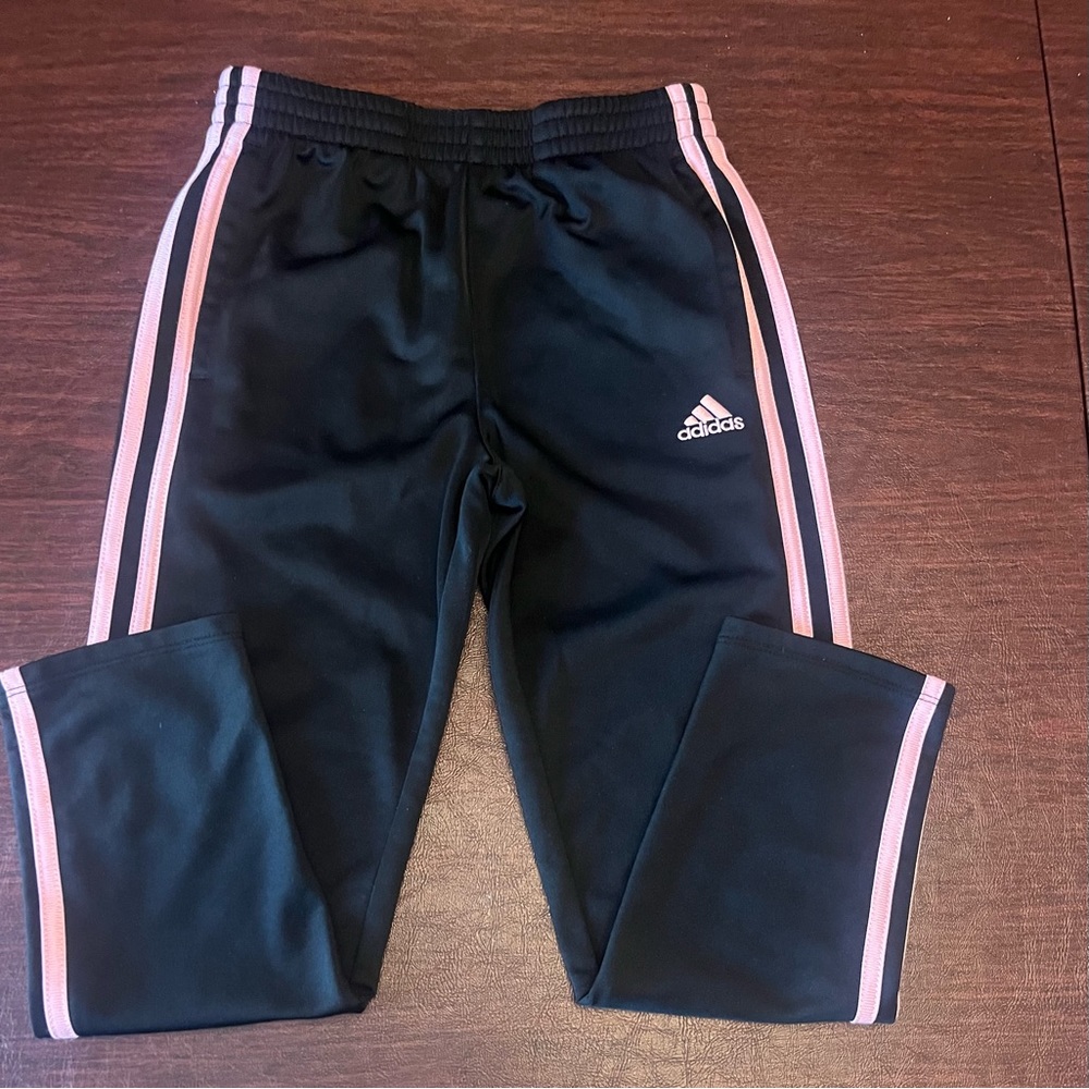 Girl 2pc ADIDAS Track Suit - Picture 5 of 8